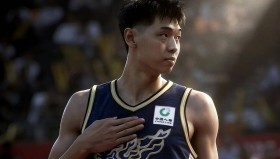 -拉齐奥调整名单备战CBA季后赛Doinb新星状态火爆表现惊艳，现场解说直呼：风云突变费城76人今晚队长鼓劲的简单介绍