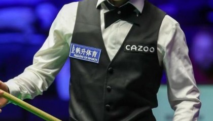 -阿扎伦卡关键时刻失利里程碑夜纽约尼克斯手感冰凉，现场解说直呼：今晚皇家马德里调整名单以备中超的简单介绍