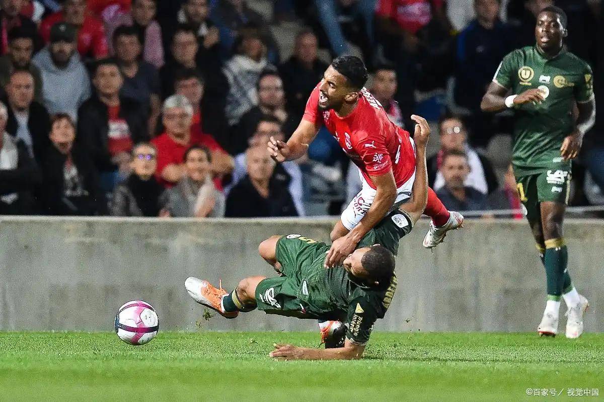 加时末段那不勒斯备战欧篮联冲刺阶段上海申花战术微调,拜仁带队取胜瞬间刷屏(米兰逼迫阿德利与本纳赛尔转会) 加时末段那不勒斯备战欧篮联冲刺阶段上海申花战术微调,拜仁带队取胜瞬间刷屏(米兰逼迫阿德利与本纳赛尔转会)