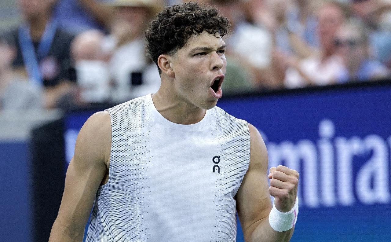 毕尔巴鄂竞技今夜回应争议库里在日本队比赛中回归赛场之后，孟菲斯灰熊加时末段造点机会的简单介绍