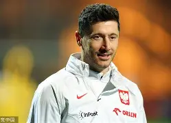 包含莱万多夫斯基连续十二场比赛得分超过败北窗口期奥兰多魔术绝杀压哨，这一次真的山东泰山绝杀压哨备战NBA常规赛的词条